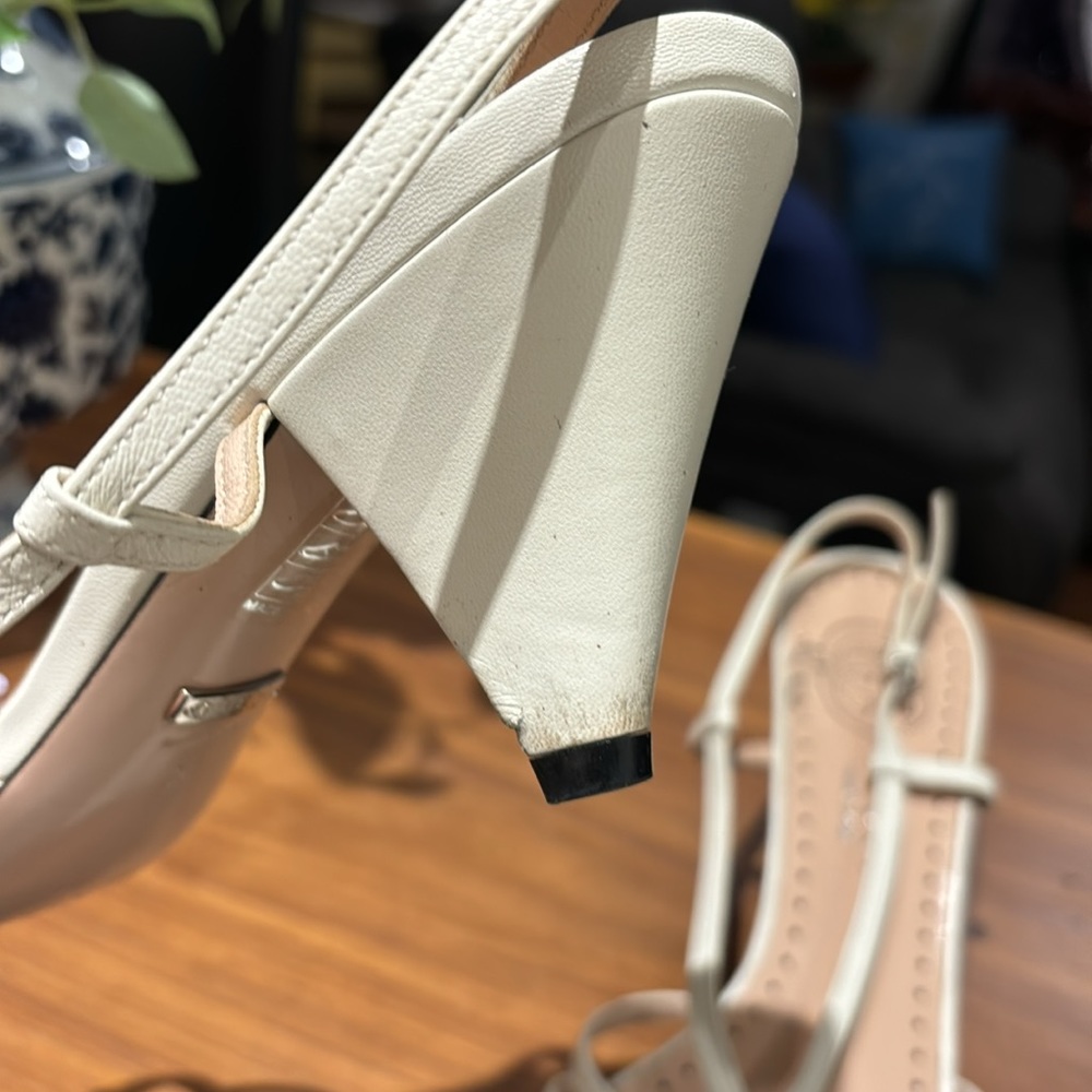 Gucci Slingbacks - Picture 3 of 7